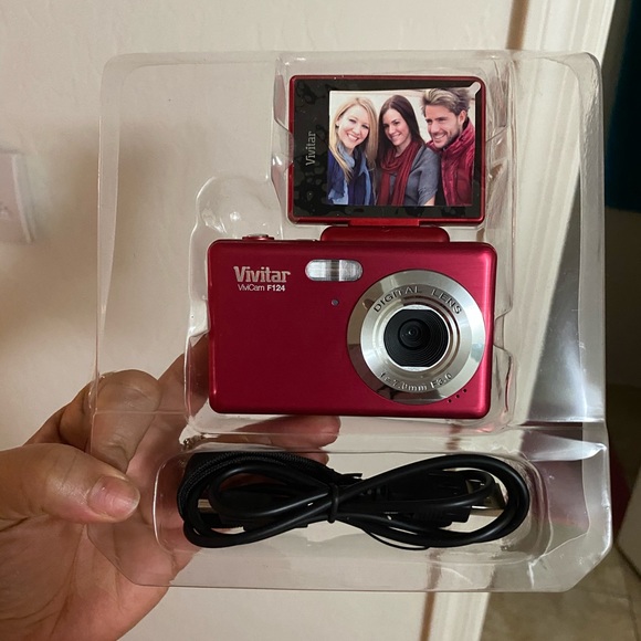 Digital Camera - Picture 6 of 6